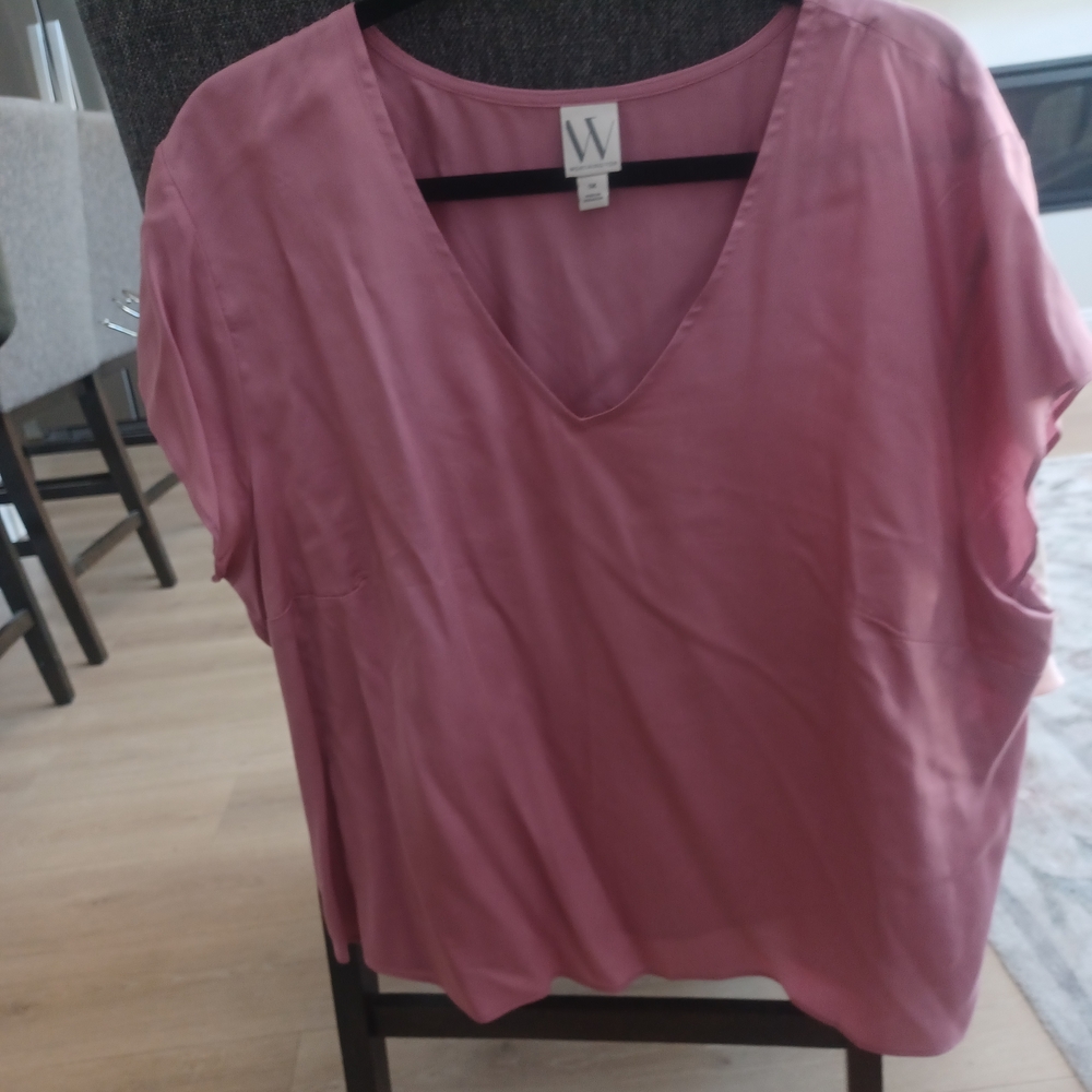 Worthington Soft Pink V-Neck Blouse